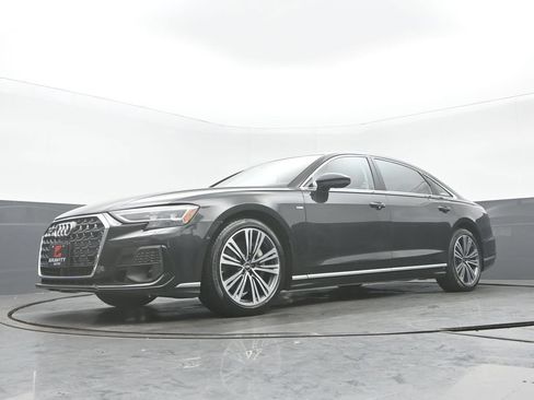 Used 2023 Audi A8 L 3.0T w/ Luxury Package AWD/4WD image 30