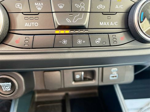 Used 2024 Ford Maverick Tremor w/ Tremor Off-Road Package image 21