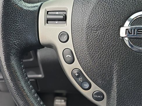 Used 2013 Nissan Rogue SL image 20