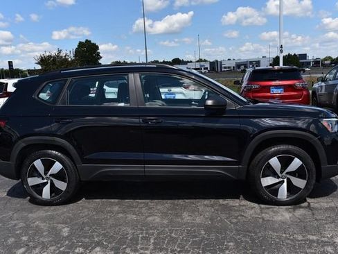 Used 2025 Volkswagen Taos S AWD/4WD image 5