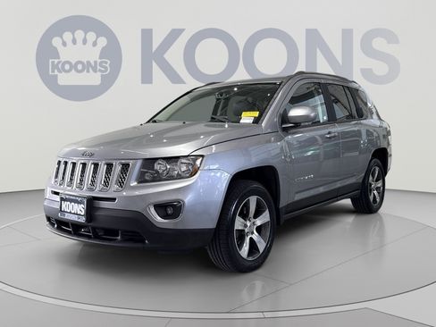 Used 2016 Jeep Compass High Altitude AWD/4WD image 5