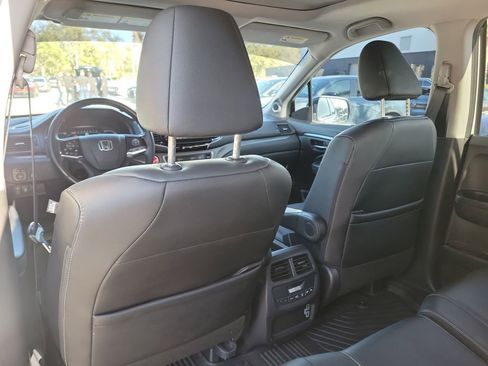 Used 2021 Honda Pilot Special Edition image 16
