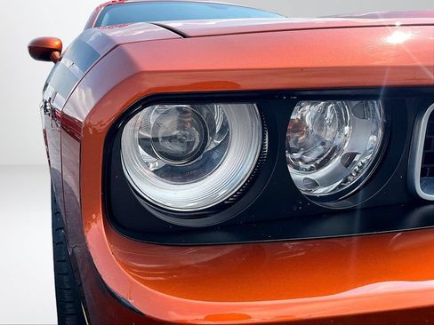 Used 2011 Dodge Challenger R/T RWD image 28
