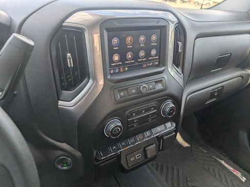 Used 2025 Chevrolet Silverado 1500 Custom Trail Boss image 18