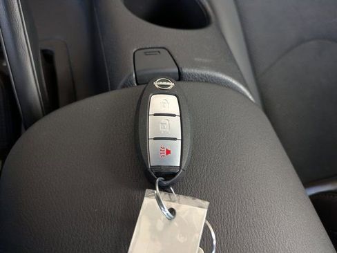 Used 2025 Nissan Z Performance w/ Floor Mat Package image 33