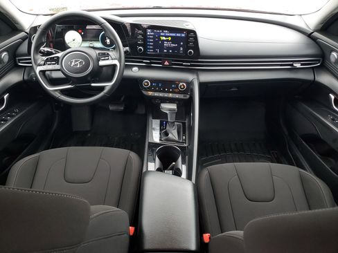 Used 2022 Hyundai Elantra SEL w/ Convenience Package image 14