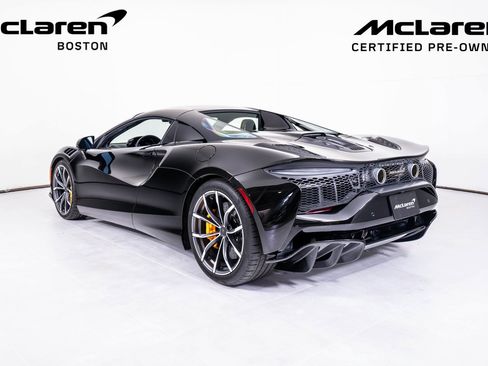 Used 2025 McLaren Artura Spider image 4