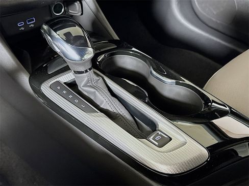 New 2026 Buick Envista Avenir image 10