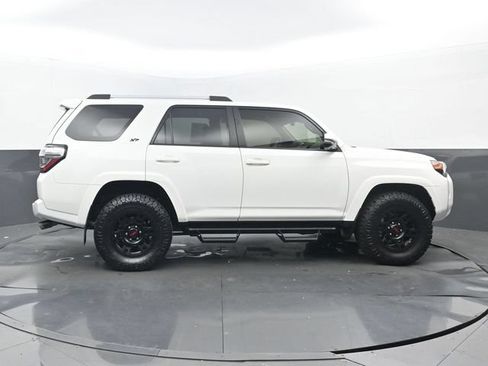 Used 2023 Toyota 4Runner SR5 Premium w/ Moonroof Package AWD/4WD image 2