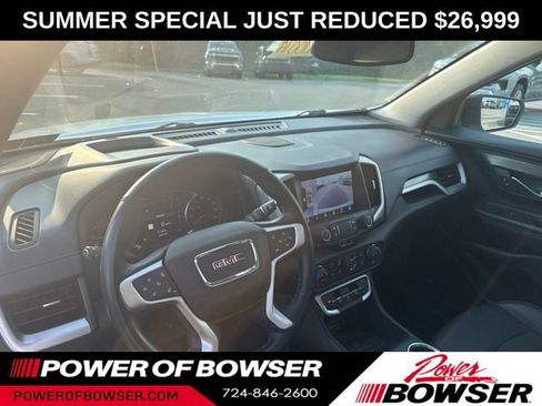 Used 2024 GMC Terrain SLT w/ Infotainment Package II AWD/4WD image 3