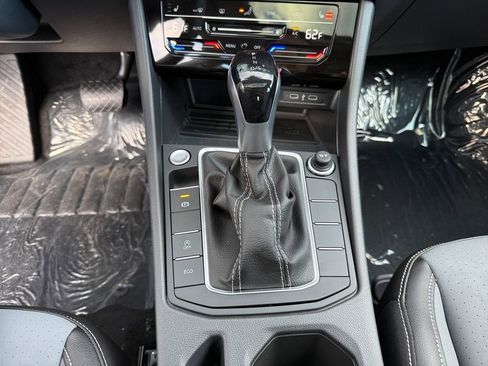 New 2026 Volkswagen Jetta SE image 18