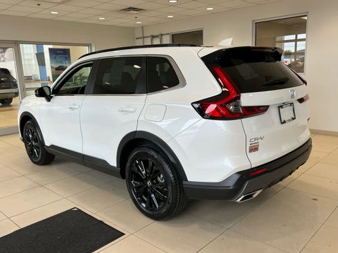 Certified 2024 Honda CR-V Sport Touring image 8