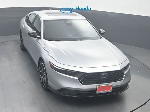 Used 2025 Honda Accord Sport image 20