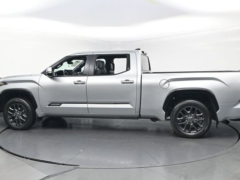 Used 2022 Toyota Tundra Platinum w/ Advanced Package AWD/4WD image 8