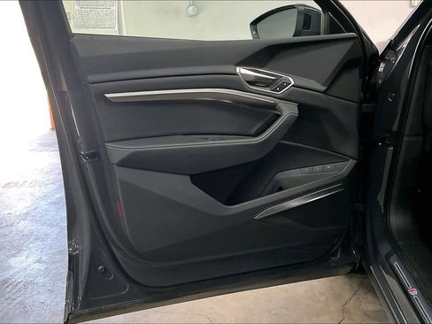 Certified 2024 Audi Q8 e-tron Prestige w/ Prestige Package image 26