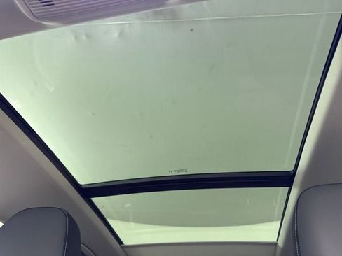 New 2026 Volkswagen Tiguan SE image 24