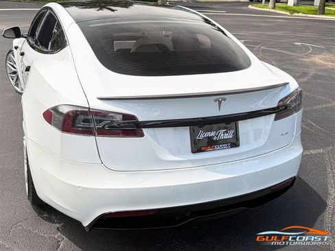 Used 2022 Tesla Model S Plaid AWD/4WD image 45