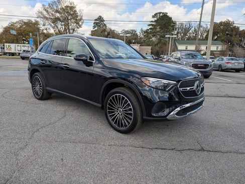 New 2026 Mercedes-Benz GLC 300 image 2