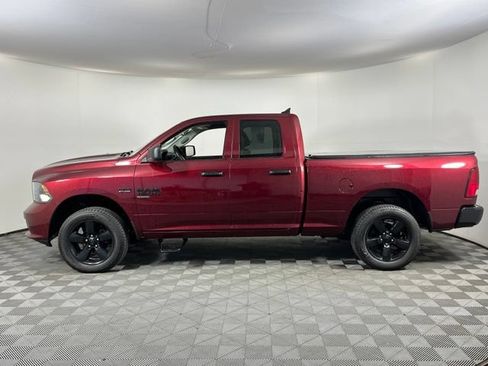 Used 2019 RAM 1500 Express w/ Express Value Package AWD/4WD image 4