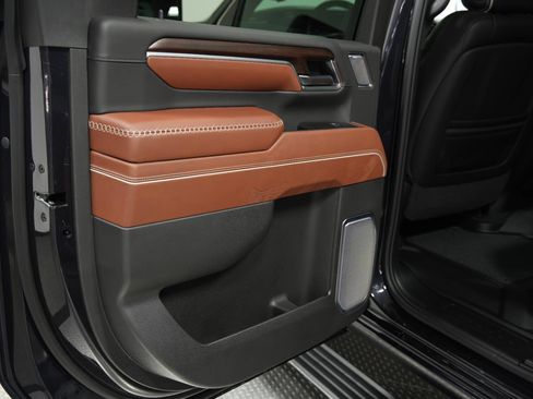 New 2026 GMC Sierra 2500 Denali Ultimate AWD/4WD image 23