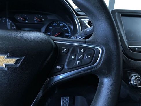 Used 2016 Chevrolet Malibu LT FWD image 25