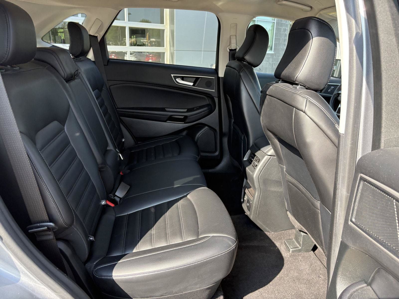 Used 2022 Ford Edge SEL w/ Convenience Package AWD/4WD image 21