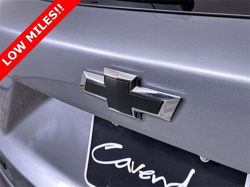Used 2025 Chevrolet Trax RS w/ Sunroof Package image 32
