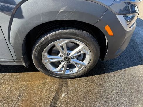 Used 2023 Hyundai Kona SEL w/ Winter Weather Package image 23