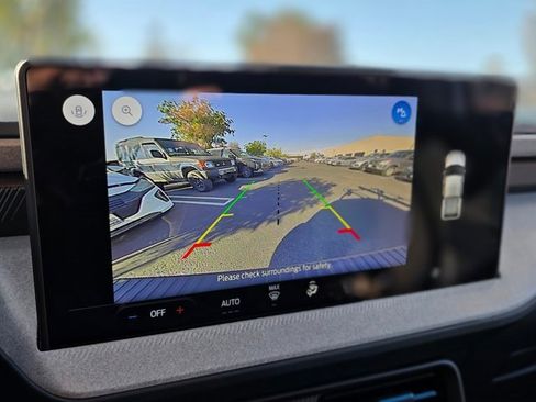 Used 2025 Ford Maverick XLT w/ Equipment Group 302A image 26