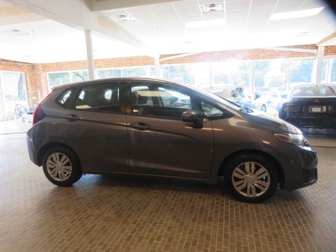 Used 2016 Honda Fit LX image 57