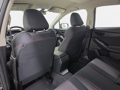 Used 2023 Subaru Crosstrek 2.0i Premium image 12