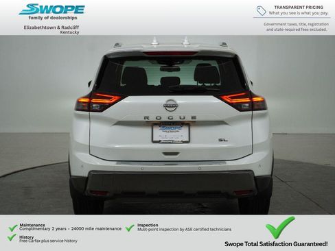 Used 2025 Nissan Rogue SL w/ Tech Package FWD image 5