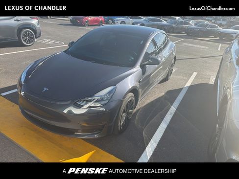 Used 2022 Tesla Model 3 Long Range image 1