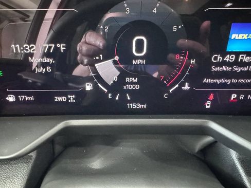 Certified 2026 GMC Acadia Denali Ultimate AWD/4WD image 18