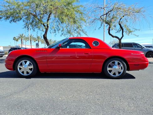 Used 2002 Ford Thunderbird Deluxe image 4
