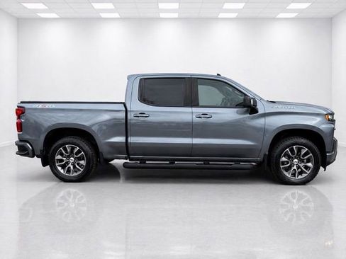 Used 2021 Chevrolet Silverado 1500 RST w/ Convenience Package II AWD/4WD image 4