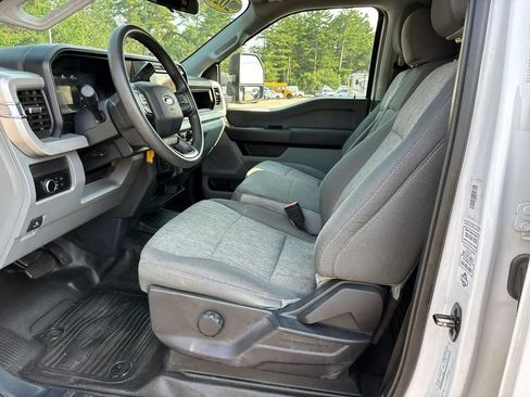 Used 2023 Ford F350 XL AWD/4WD image 10