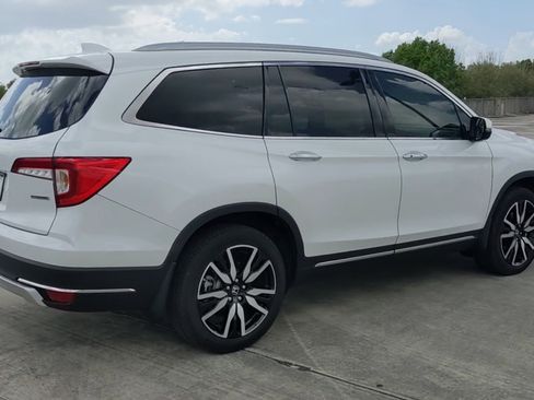 Used 2020 Honda Pilot Touring image 23