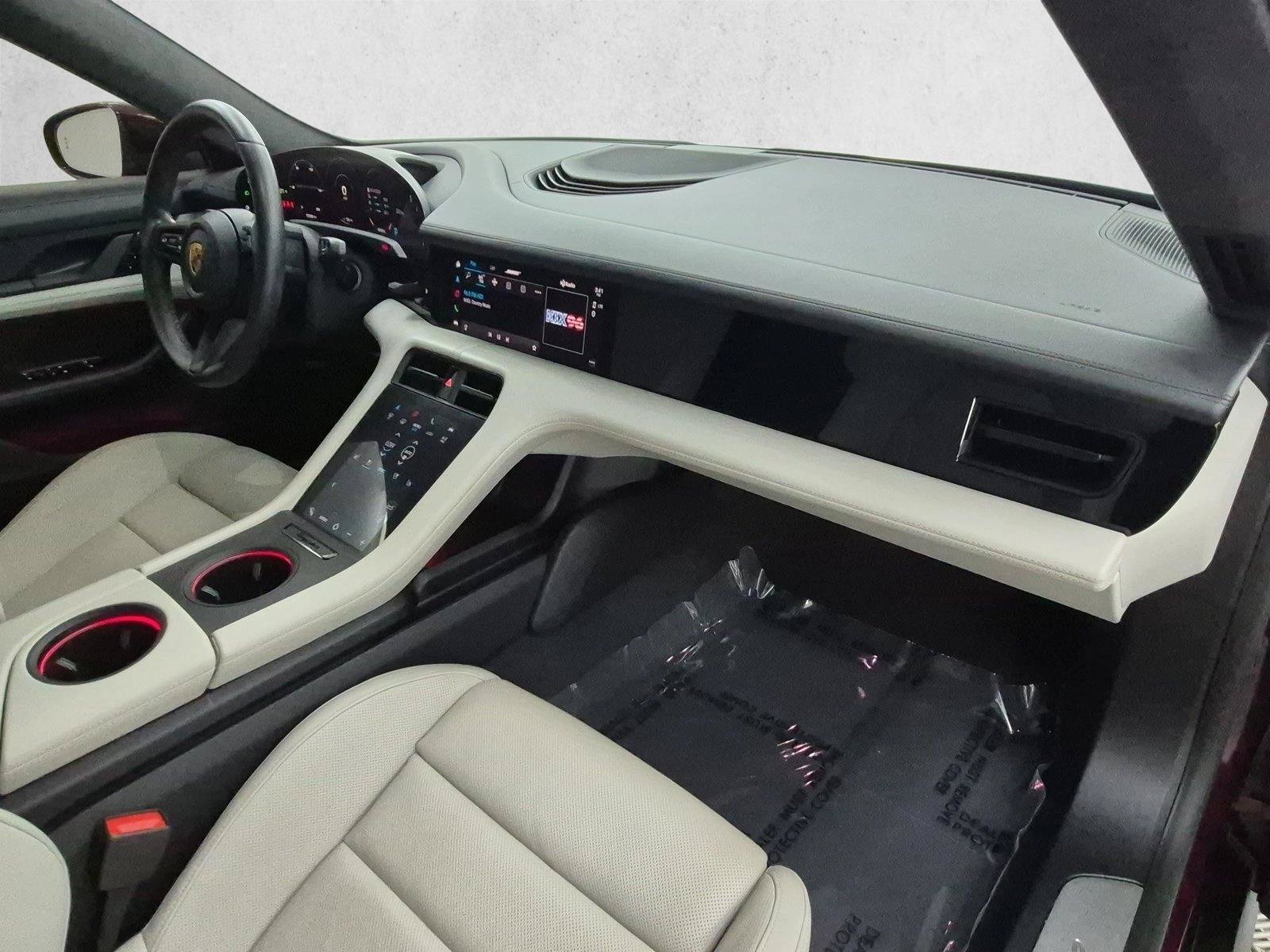 Certified 2021 Porsche Taycan Turbo AWD/4WD image 25