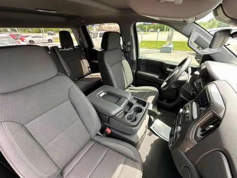 Used 2026 Chevrolet Silverado 1500 Custom Trail Boss AWD/4WD image 13