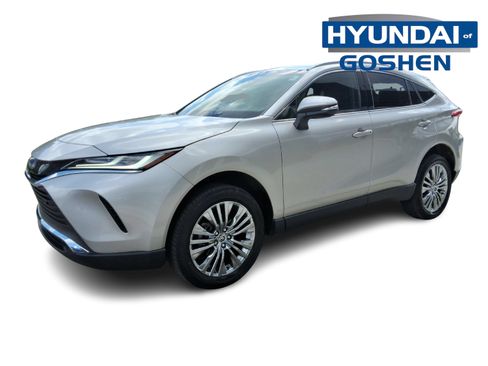 Used 2023 Toyota Venza XLE AWD/4WD image 1