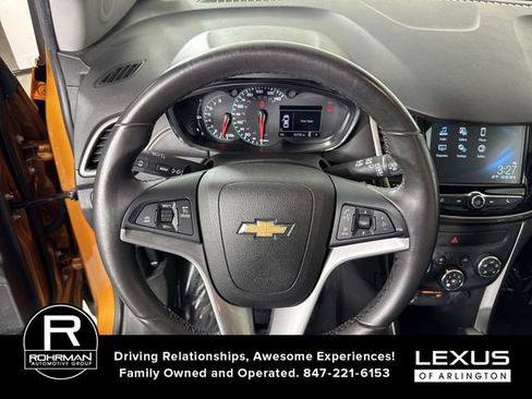 Used 2017 Chevrolet Trax LT w/ Sun & Sound Package image 12