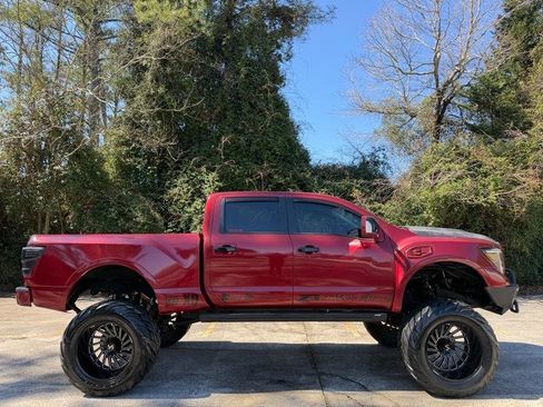 Used 2016 Nissan Titan Platinum Reserve image 14