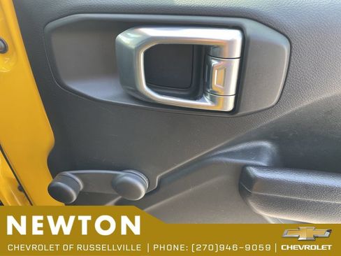 Used 2021 Jeep Wrangler Sport AWD/4WD image 24