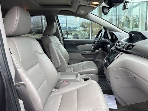 Used 2016 Honda Odyssey EX-L image 11