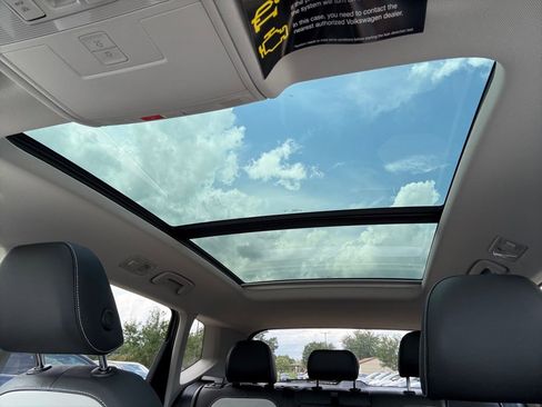 New 2025 Volkswagen Taos SEL image 16