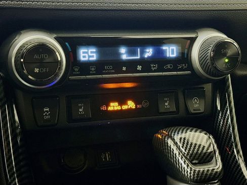 Used 2023 Toyota RAV4 XLE w/ Convenience Package AWD/4WD image 17