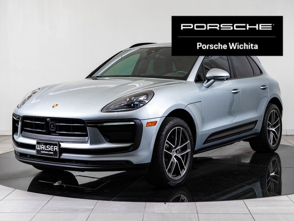 Used 2024 Porsche Macan AWD/4WD image 1
