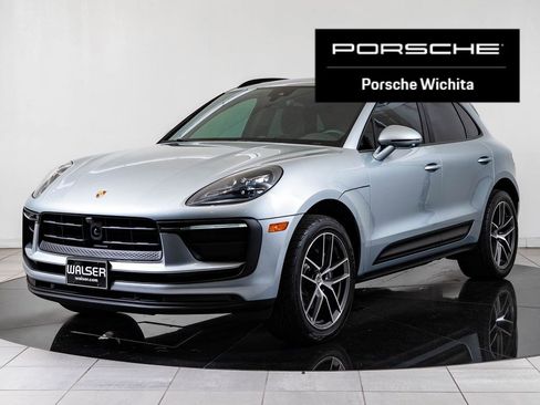 Used 2024 Porsche Macan AWD/4WD image 1