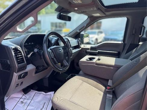 Used 2019 Ford F150 XLT w/ Equipment Group 302A Luxury AWD/4WD image 11
